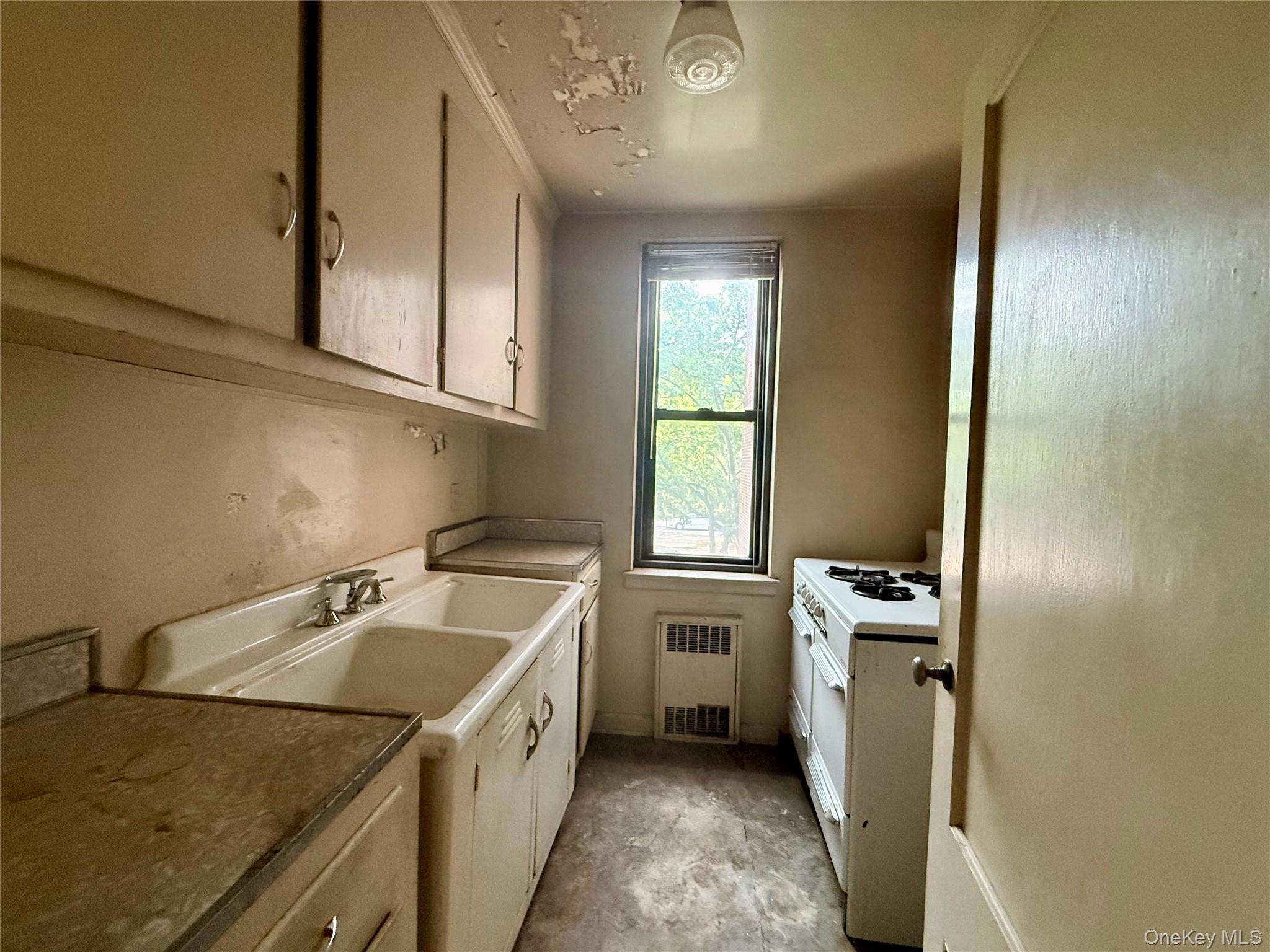 11315 34th Avenue 1e Property Photo 7