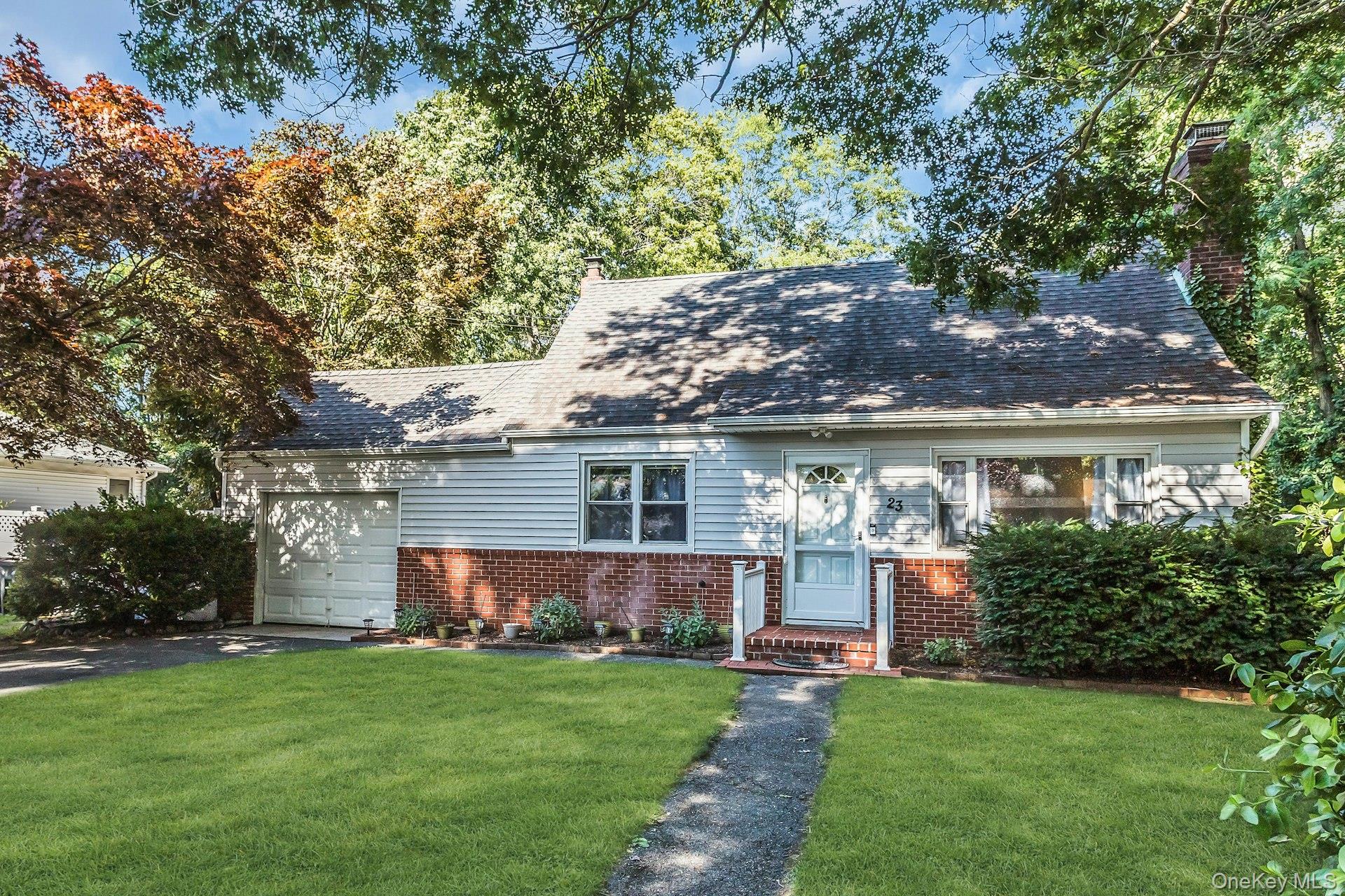 23 Lambert Avenue Property Photo 3
