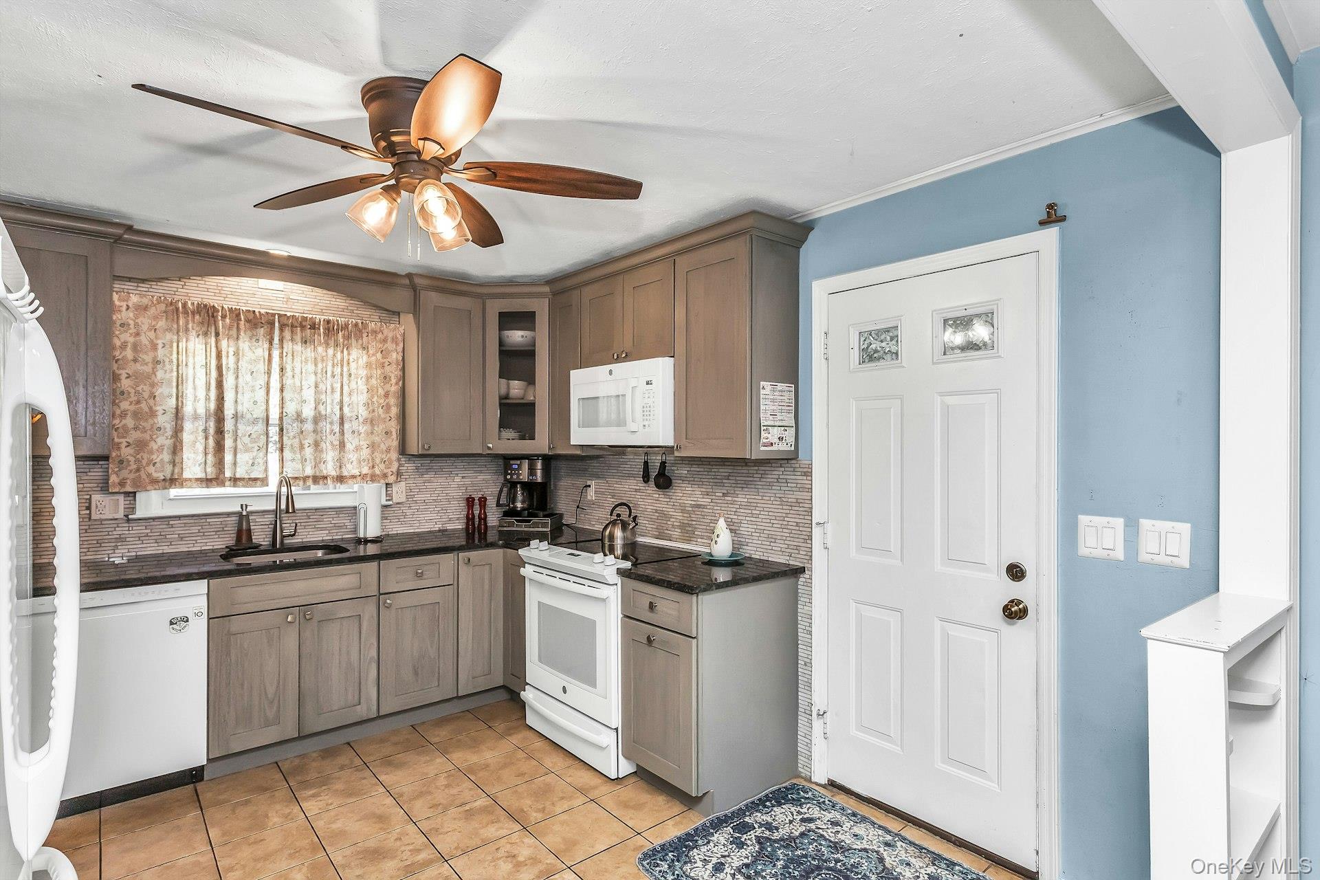 23 Lambert Avenue Property Photo 10