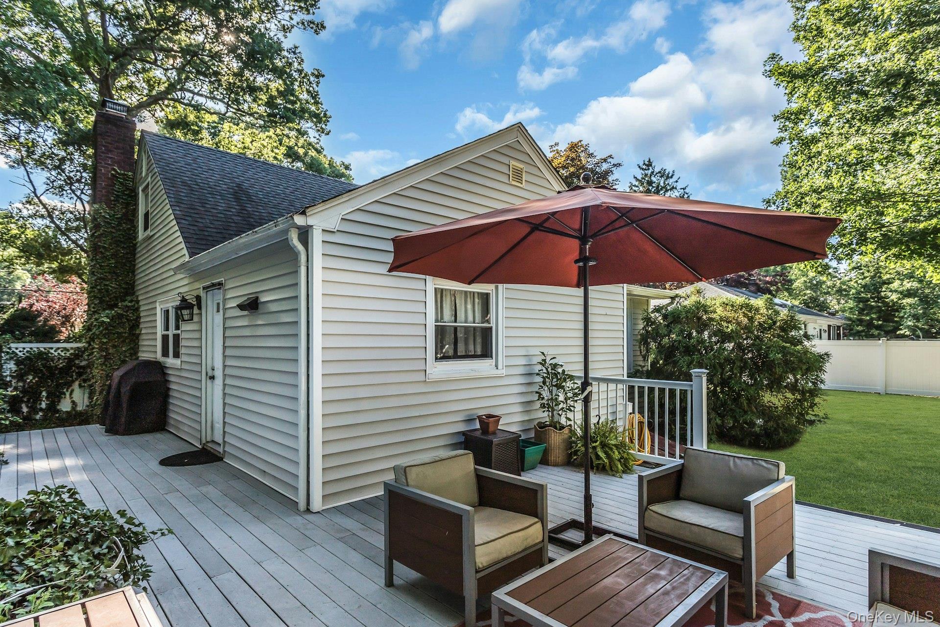 23 Lambert Avenue Property Photo 26