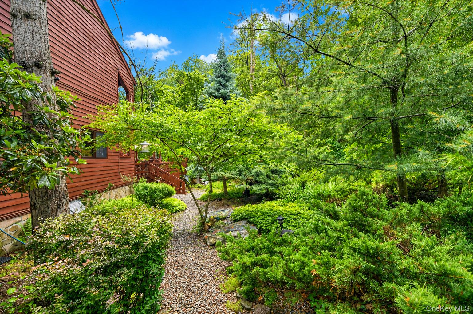 53 Meadowlark Lane Property Photo 4