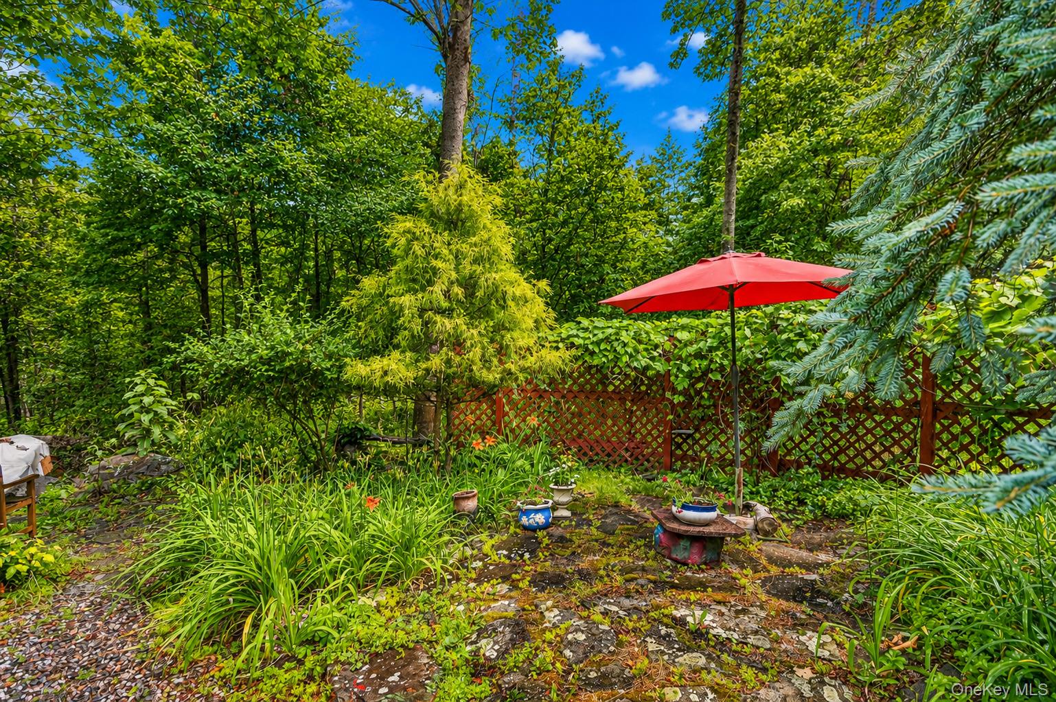 53 Meadowlark Lane Property Photo 5
