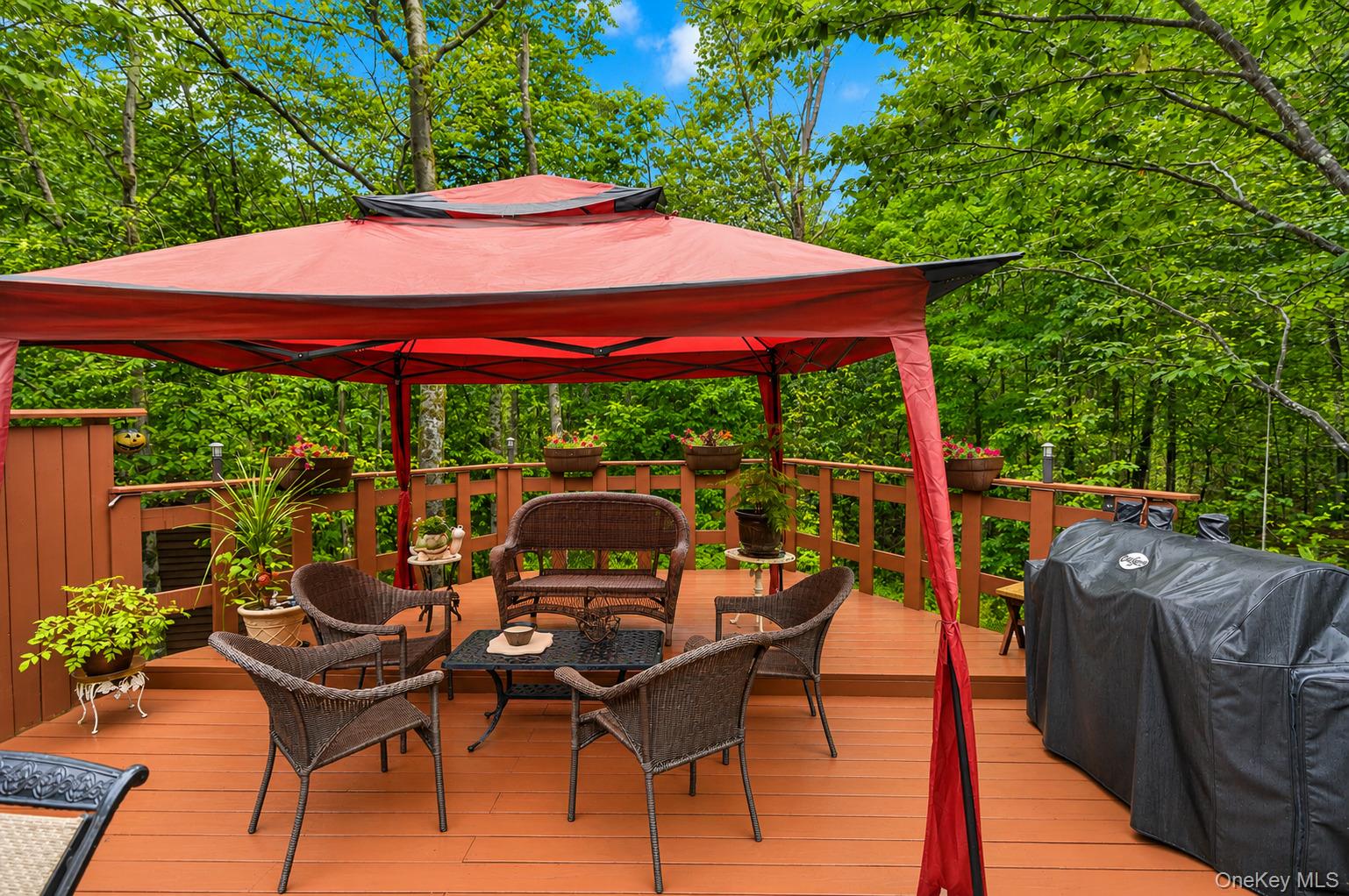 53 Meadowlark Lane Property Photo 8