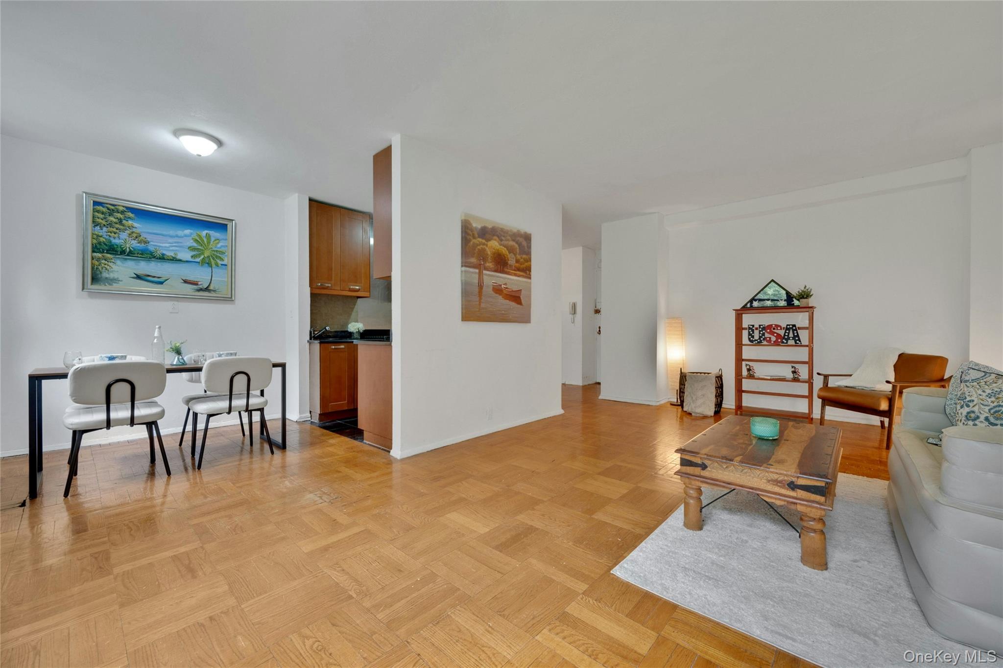 735 Kappock Street 2f Property Photo 16