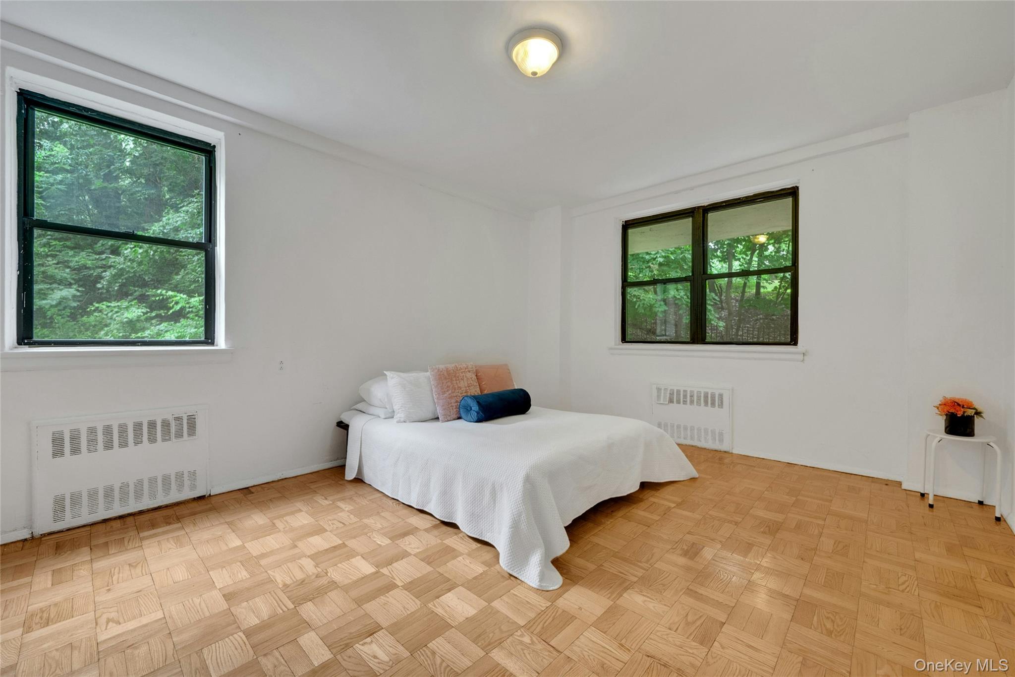 735 Kappock Street 2f Property Photo 22