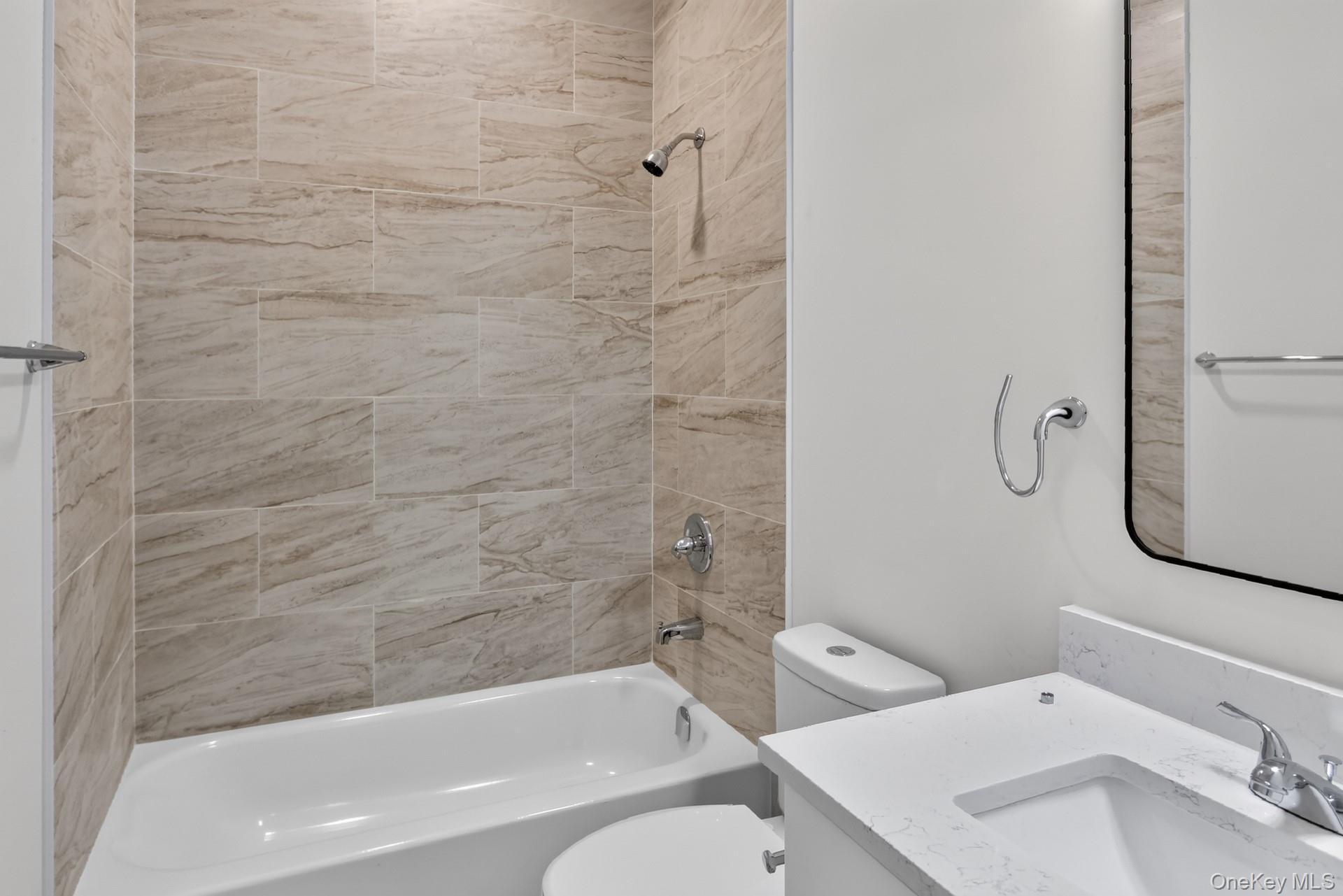 16 Dowd Street 202 Property Photo 19