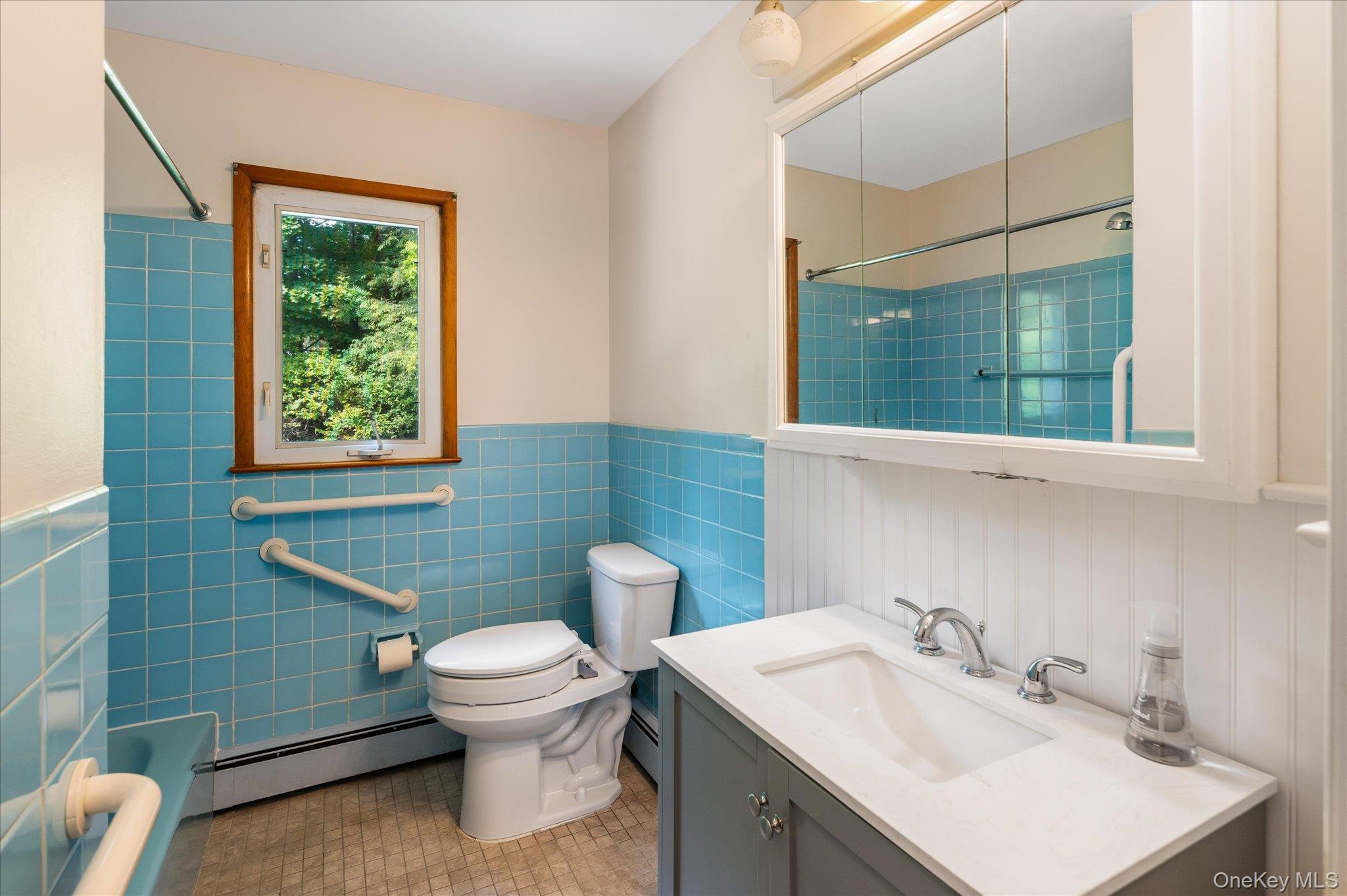 14 Tower Road Property Photo 22