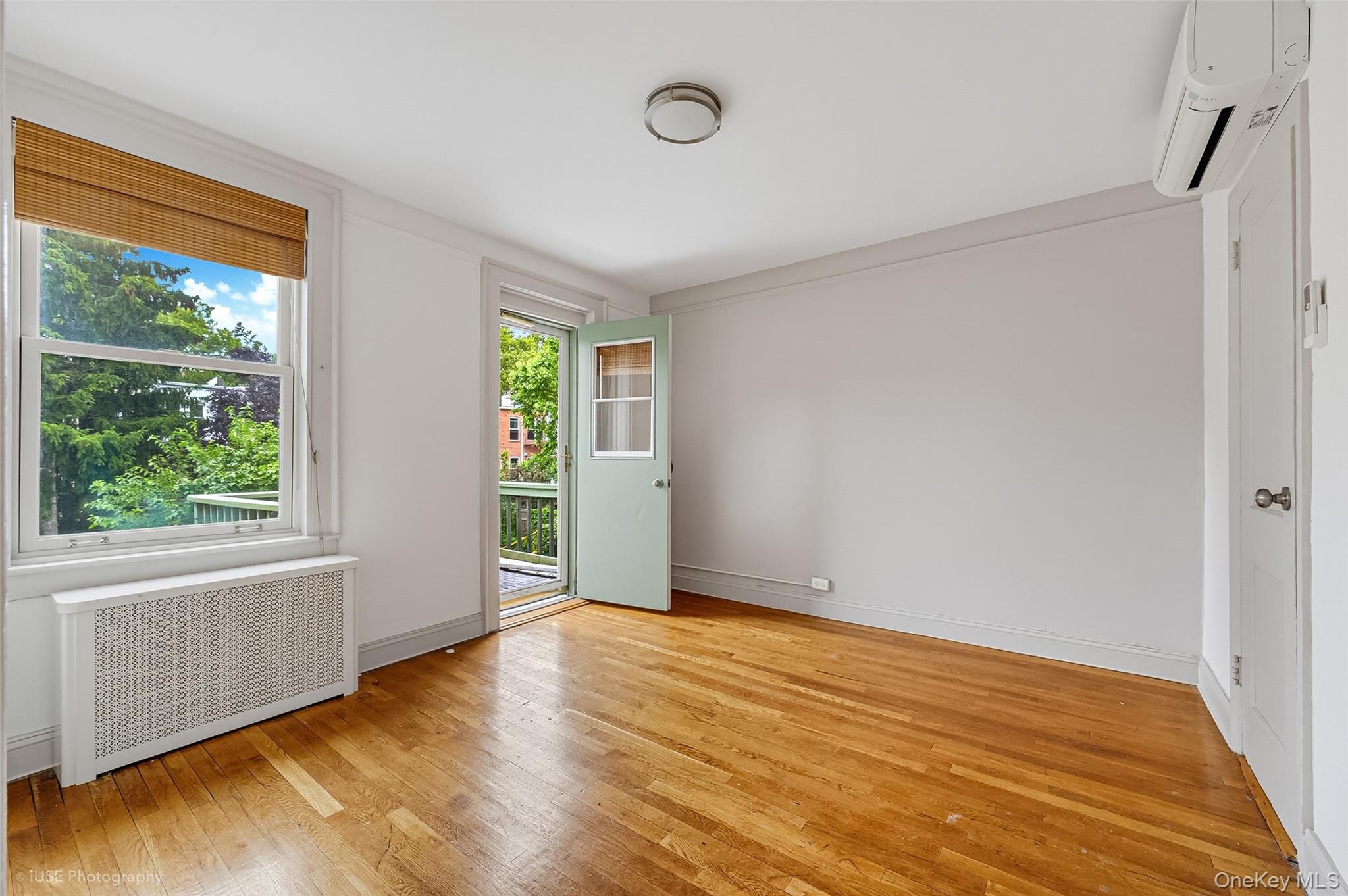 39-33 49th Street Property Photo 18