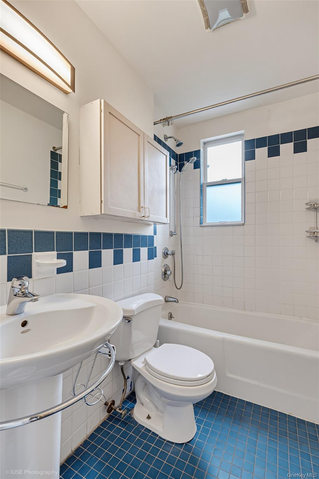 39-33 49th Street Property Photo 20