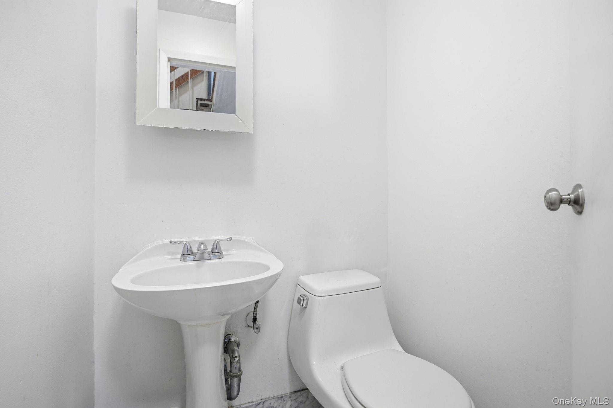 425 Schorr Drive Property Photo 10