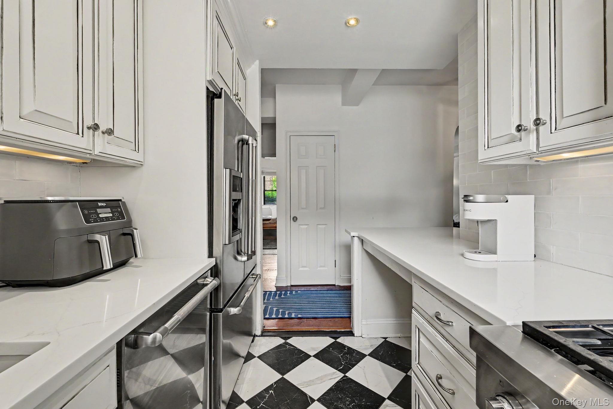 192 Garth Road Tm Property Photo 10