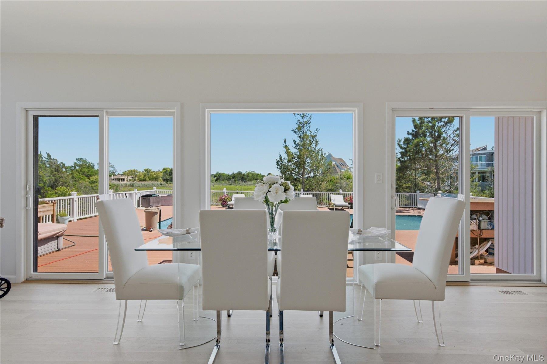 16 Meadow Lane Property Photo 4