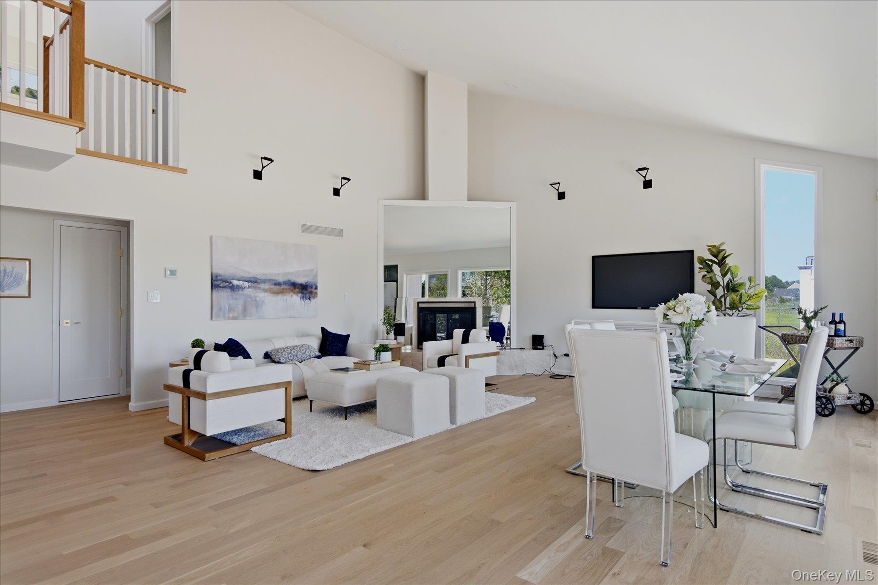 16 Meadow Lane Property Photo 6