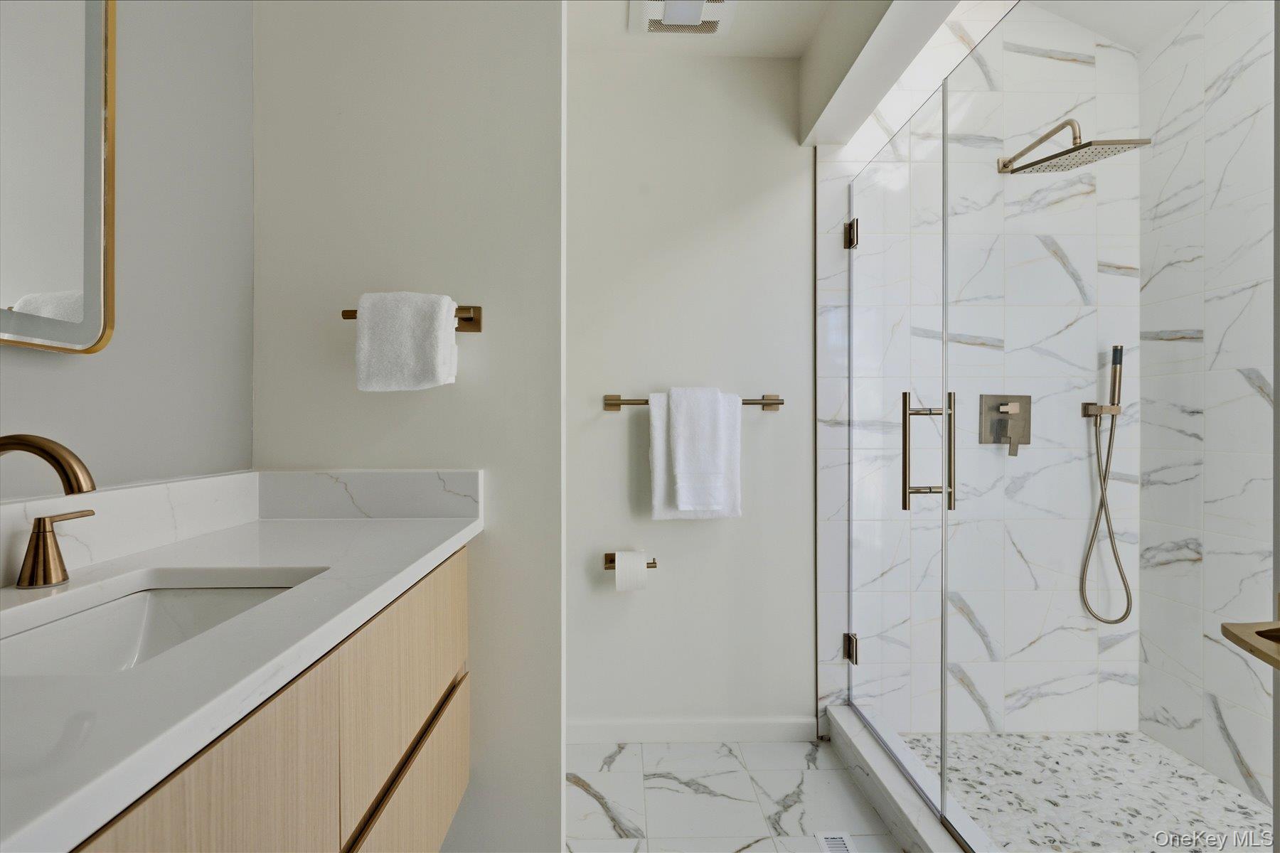16 Meadow Lane Property Photo 14