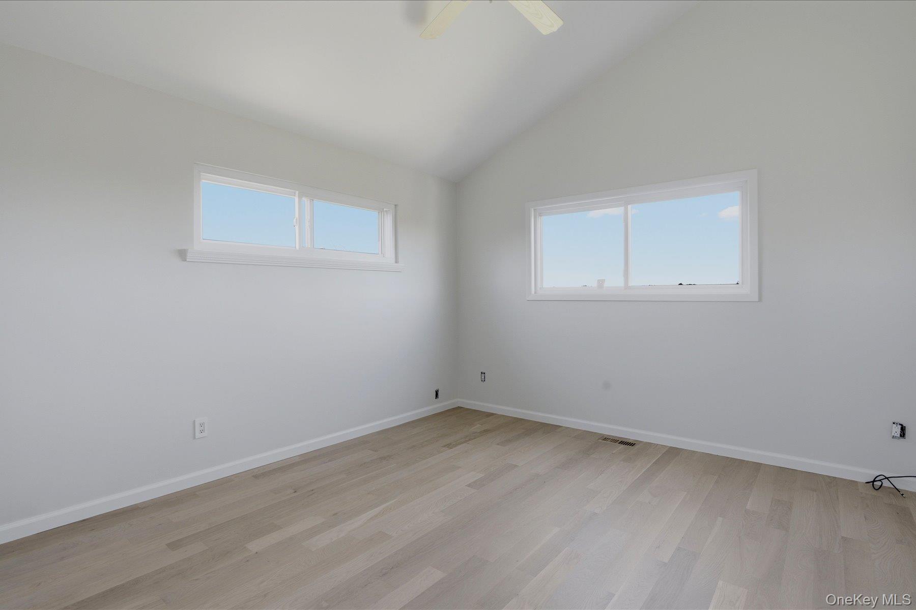 16 Meadow Lane Property Photo 18