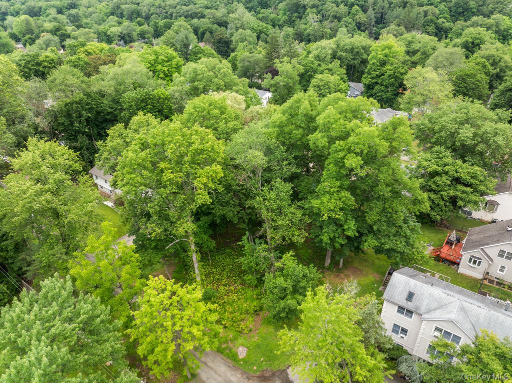 6 Rockland Avenue Property Photo 5