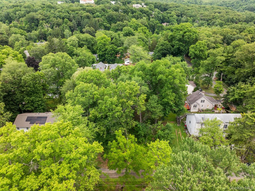 6 Rockland Avenue Property Photo 6