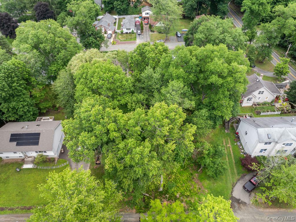 6 Rockland Avenue Property Photo 8