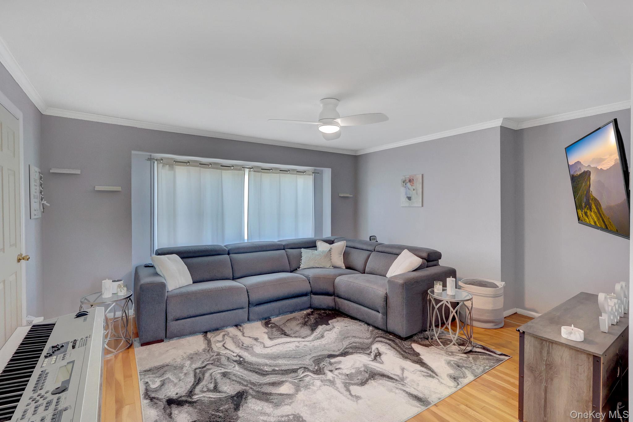 1602 Noble Street Property Photo 6