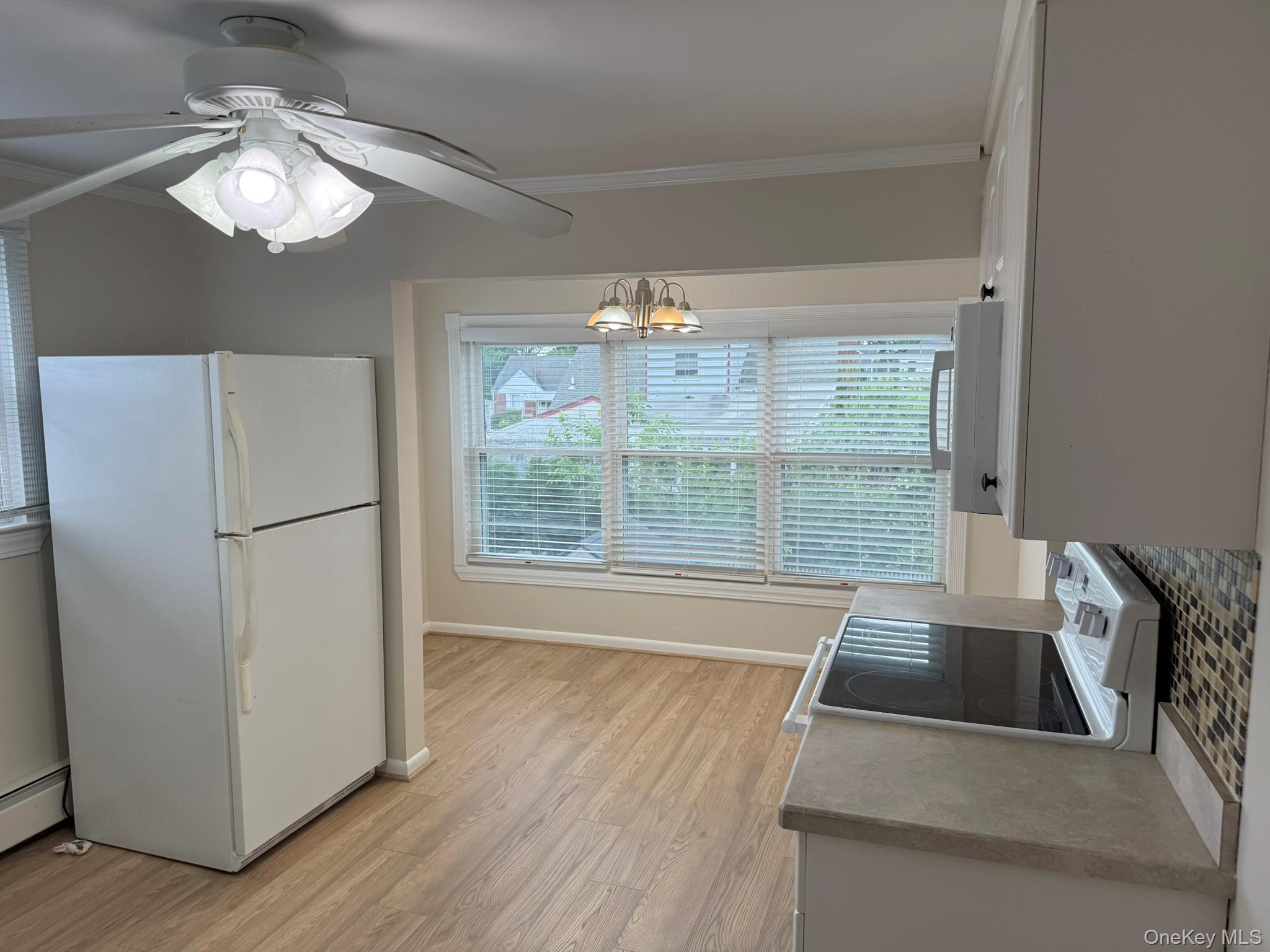 476 Bernard Street Property Photo 13