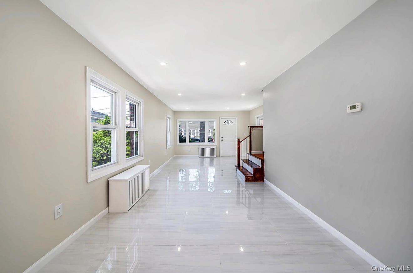 530 Washington Avenue Property Photo 7