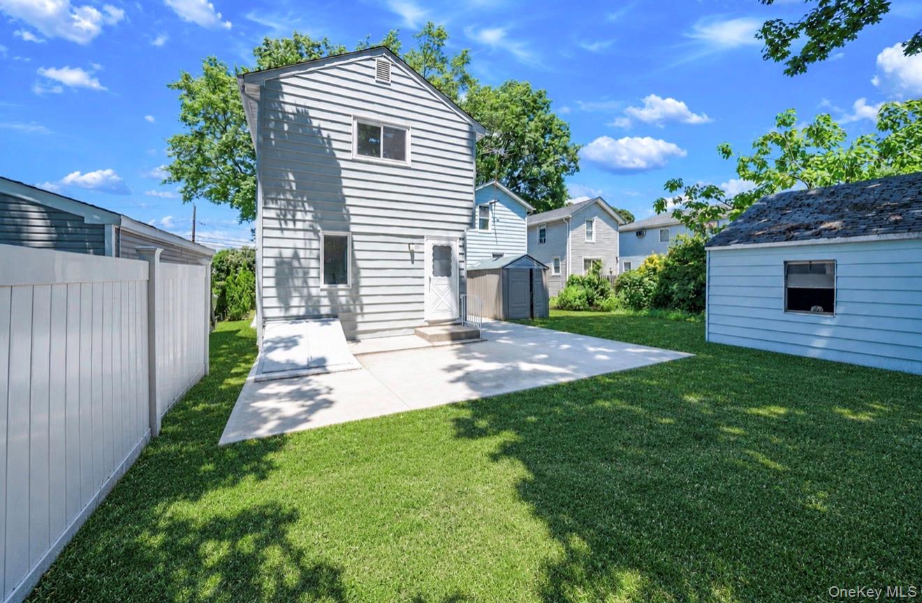 530 Washington Avenue Property Photo 24