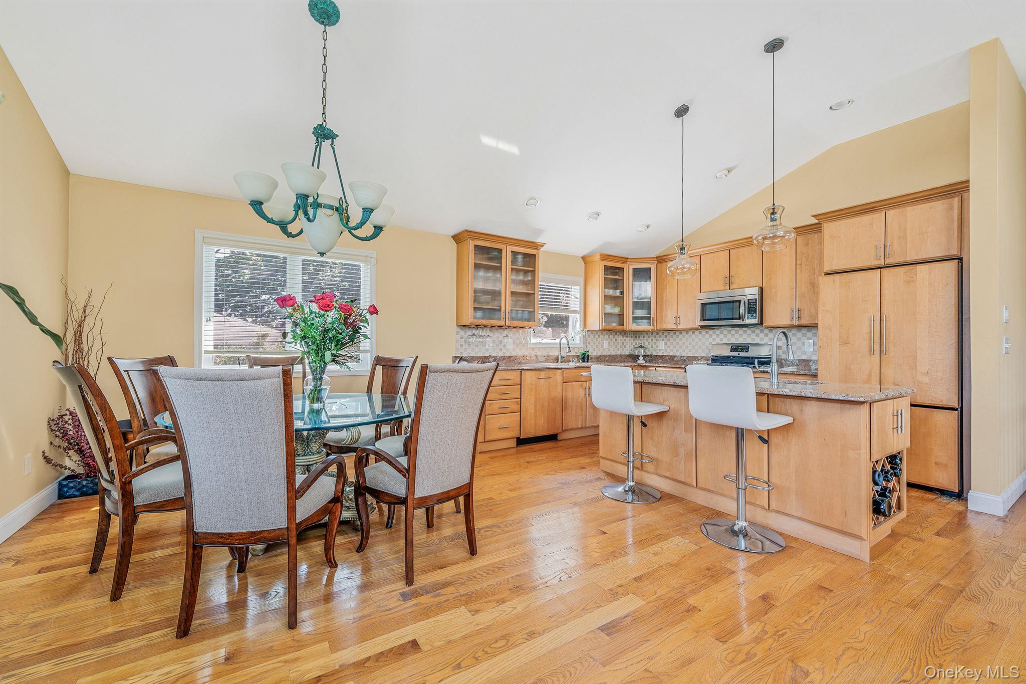 540 Scudder Avenue Property Photo 11