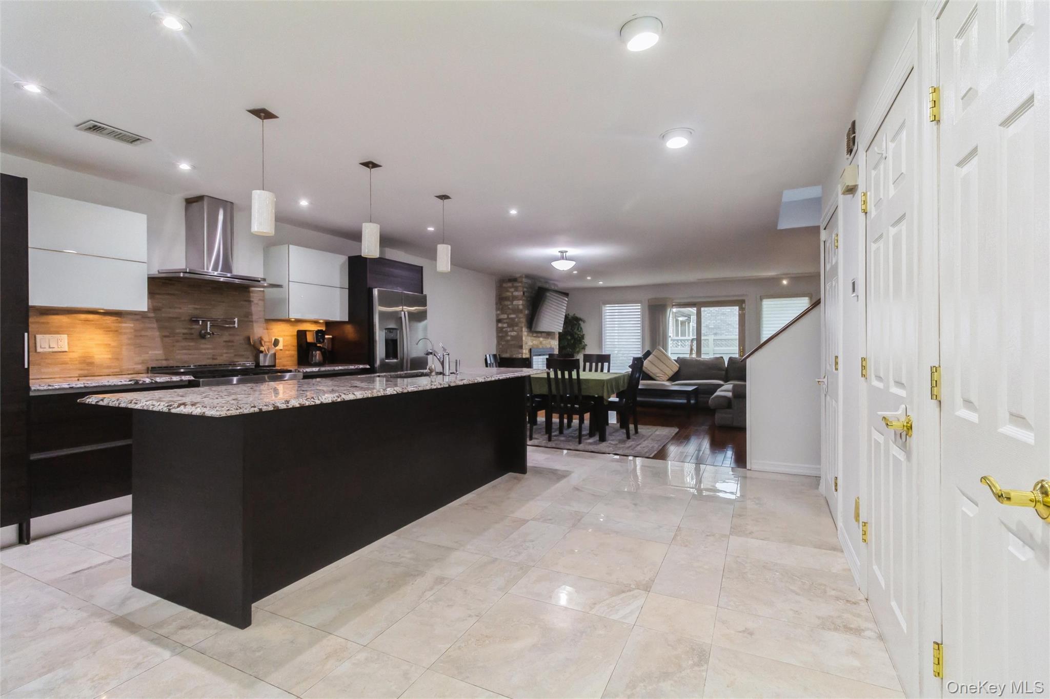 2845 Nicole Court Property Photo 6