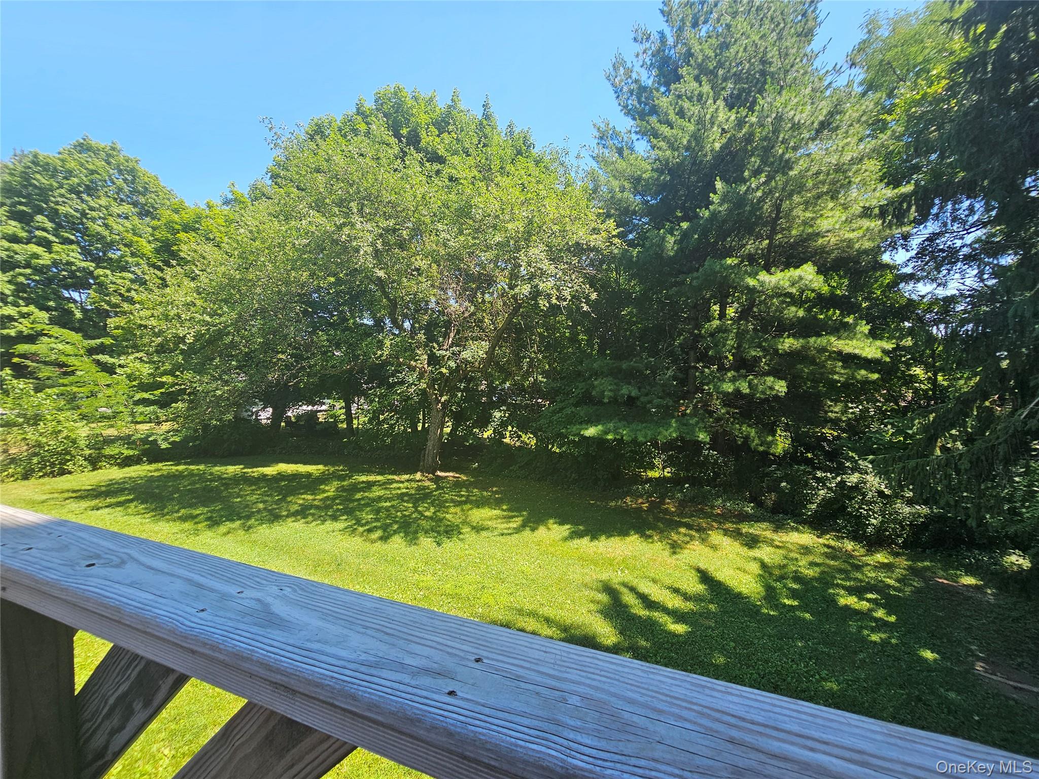 7 Scotchtown Drive Property Photo 4