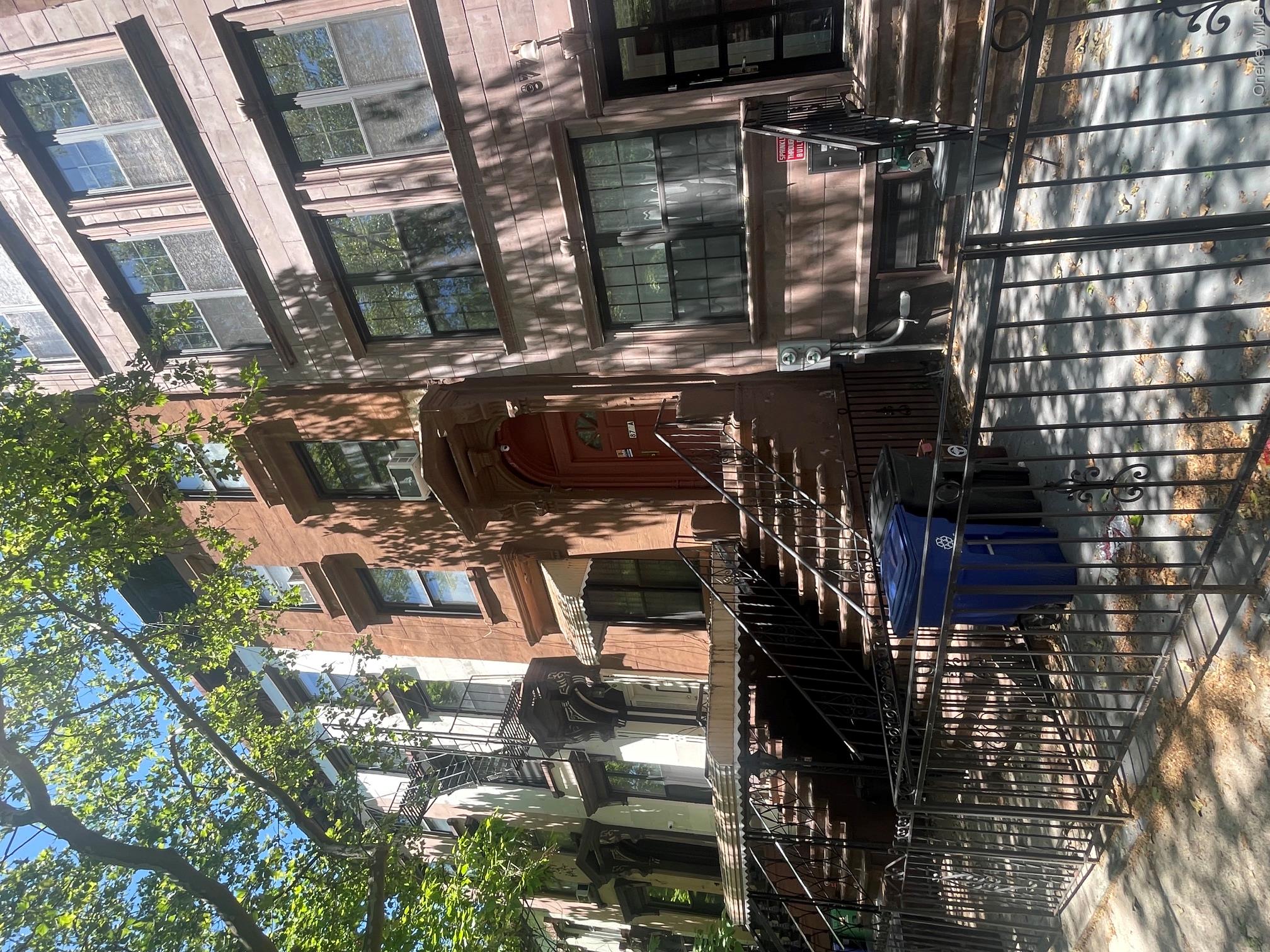 875a Greene Avenue Property Photo 3