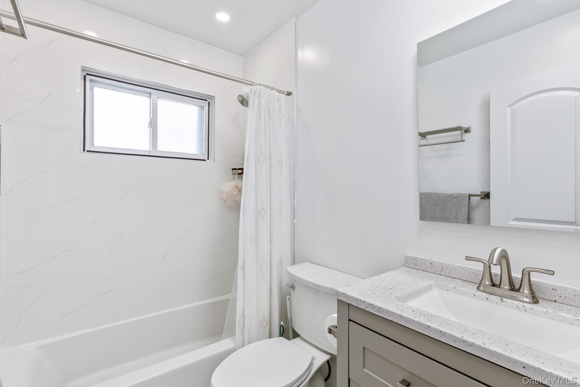 21 Pinetree Avenue Property Photo 13