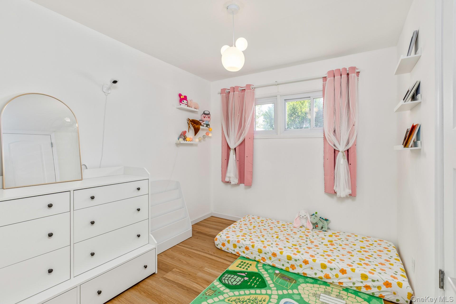 21 Pinetree Avenue Property Photo 14