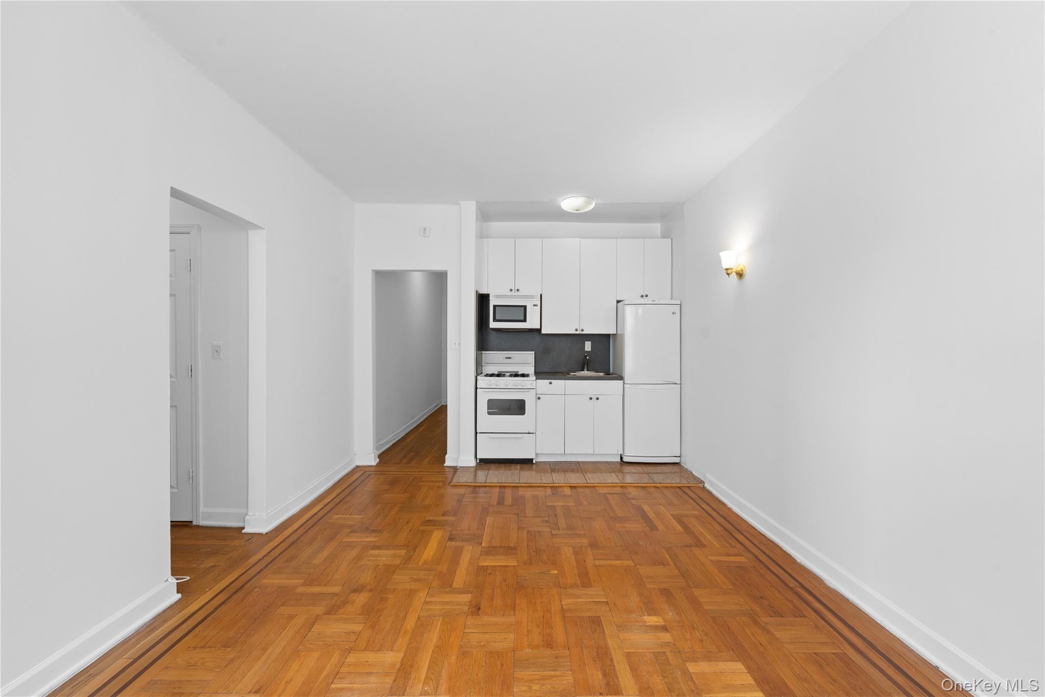 41-41 41st Street 5n Property Photo 4