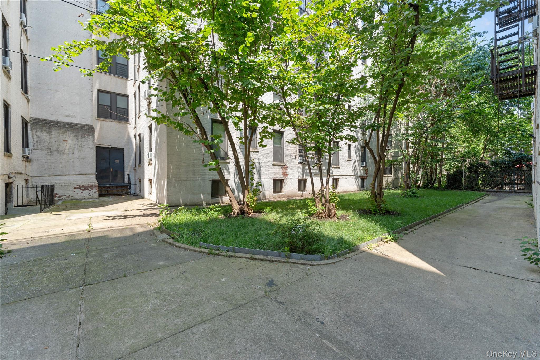 41-41 41st Street 5n Property Photo 25
