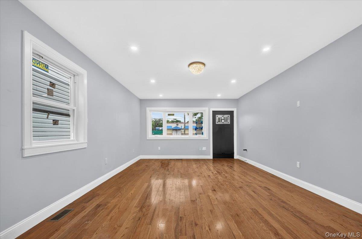 1791 Rockaway Parkway Property Photo 5