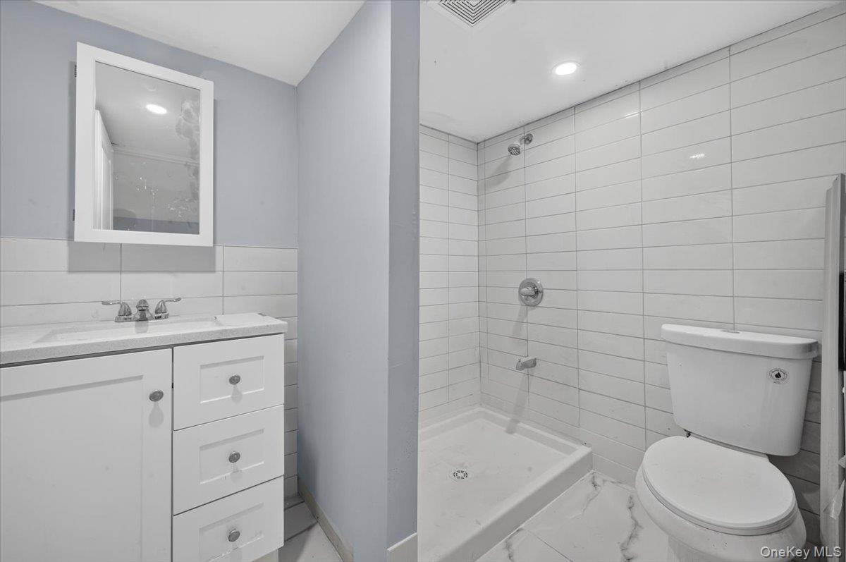 1791 Rockaway Parkway Property Photo 27