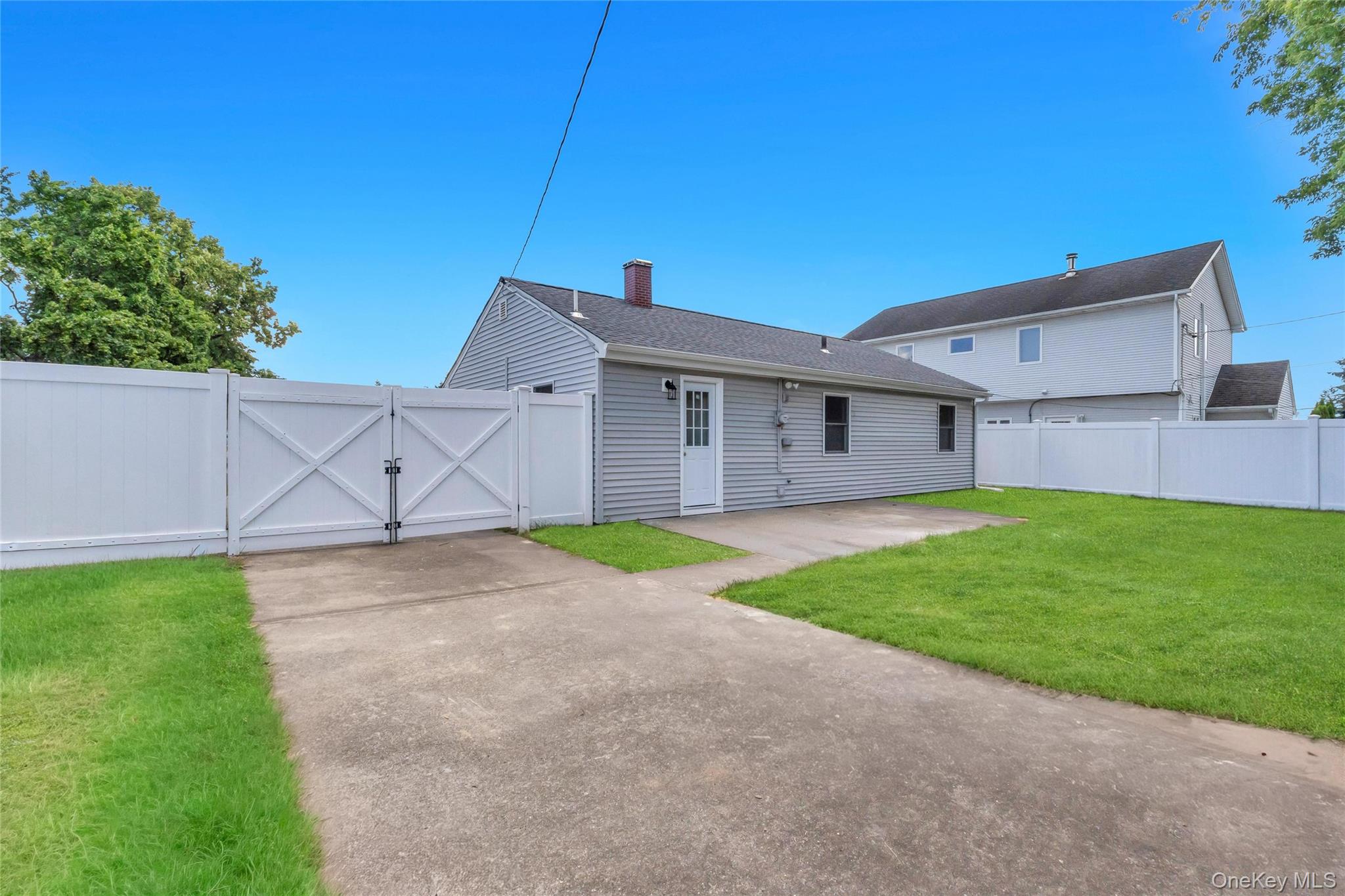 23 Kevin Lane Property Photo 20