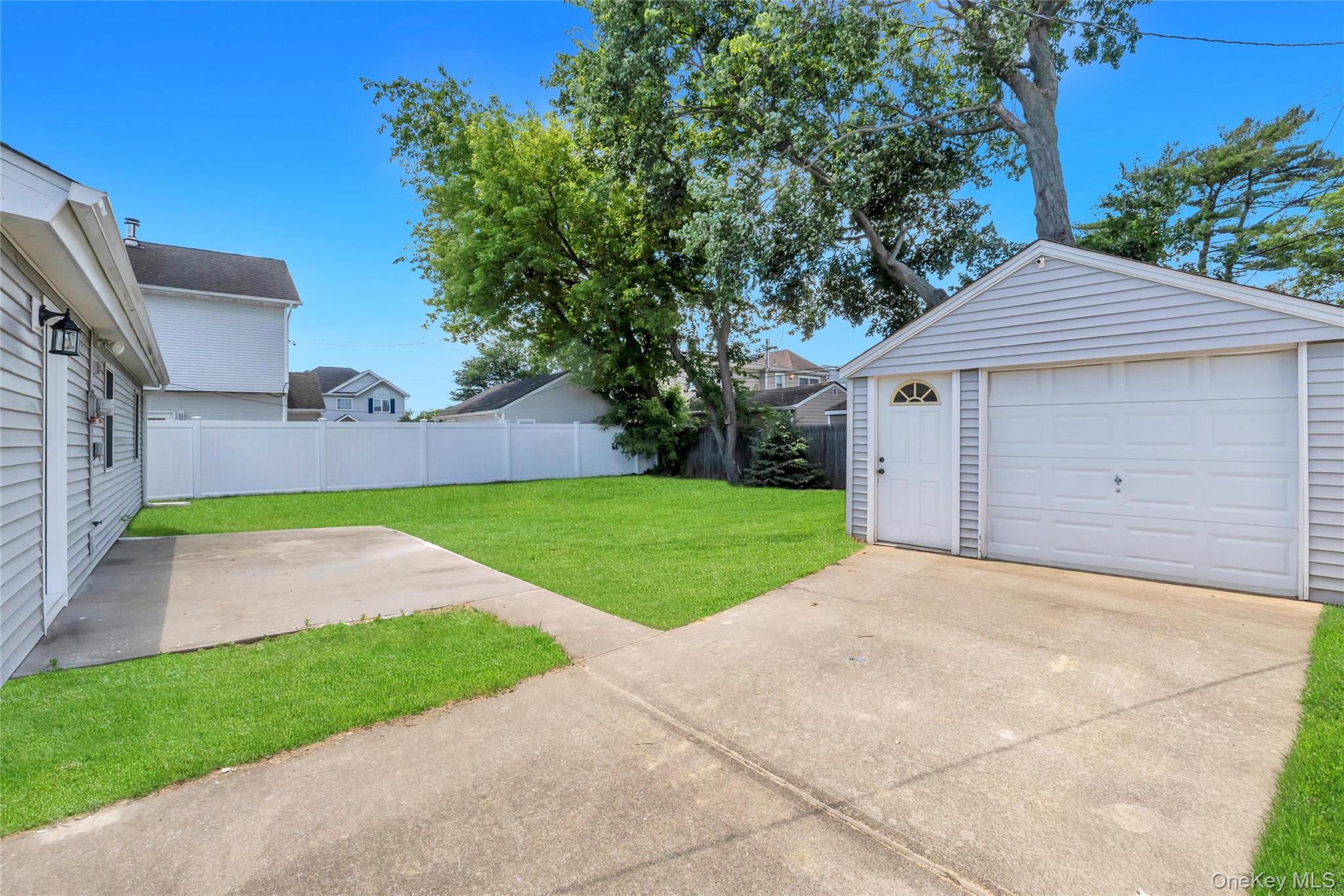 23 Kevin Lane Property Photo 21