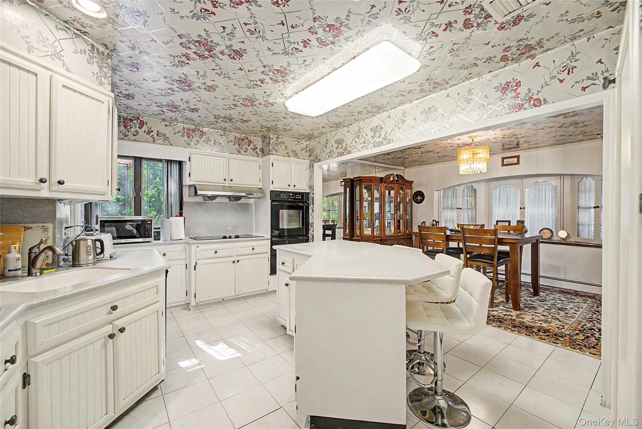 159 South Drive Property Photo 3