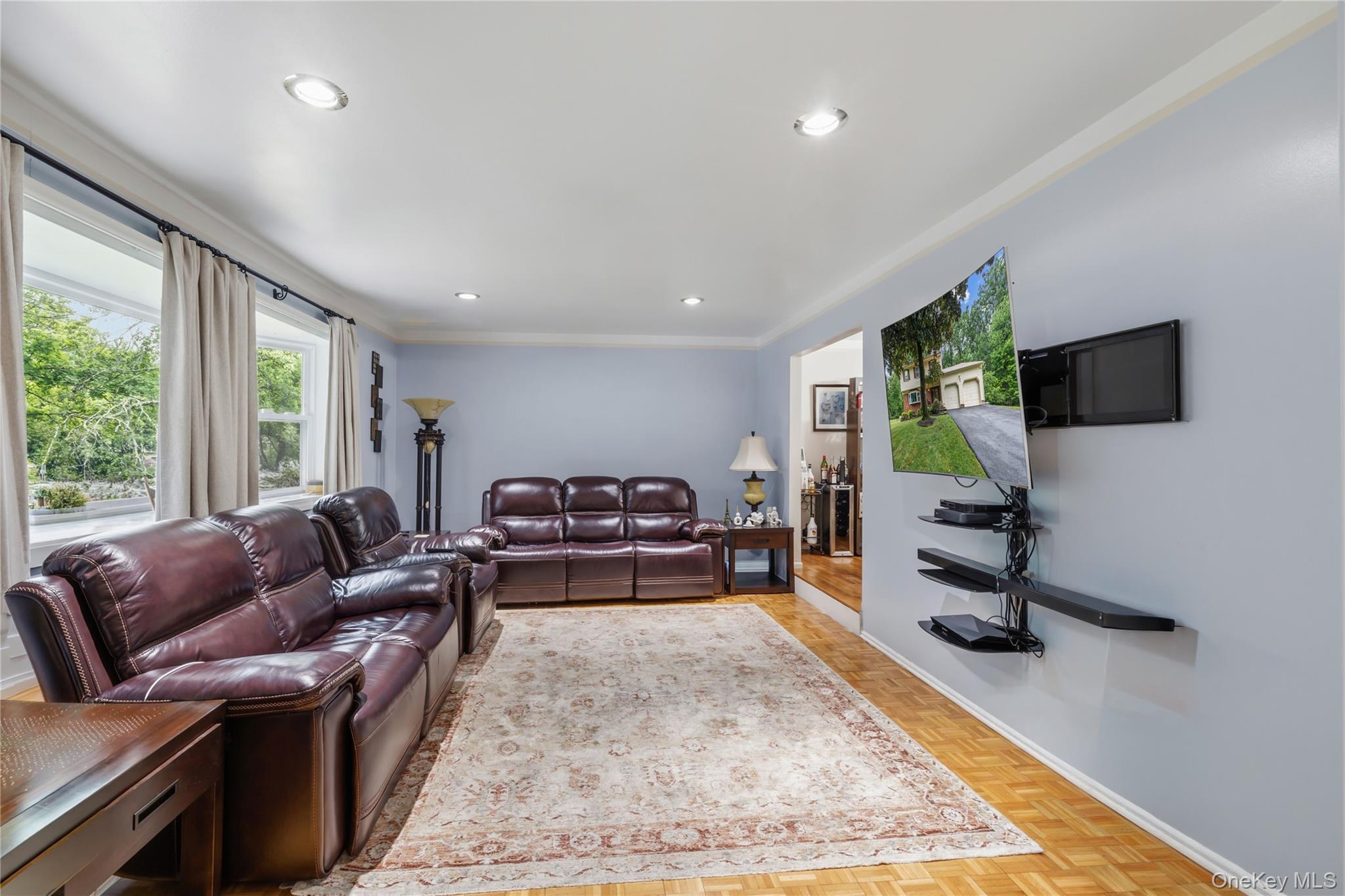 9 Amherst Road Property Photo 5
