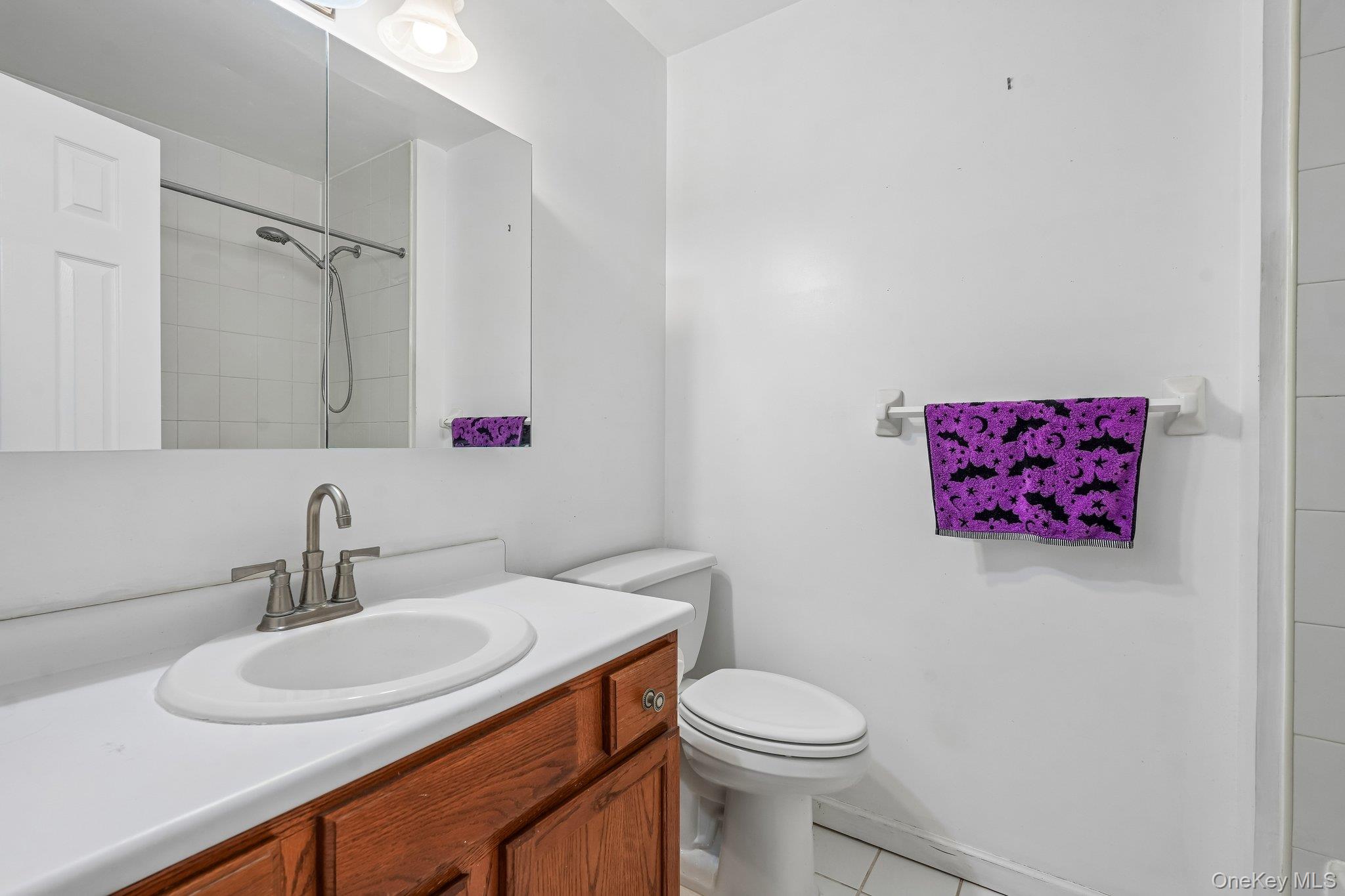 212 Arlington Court Property Photo 27