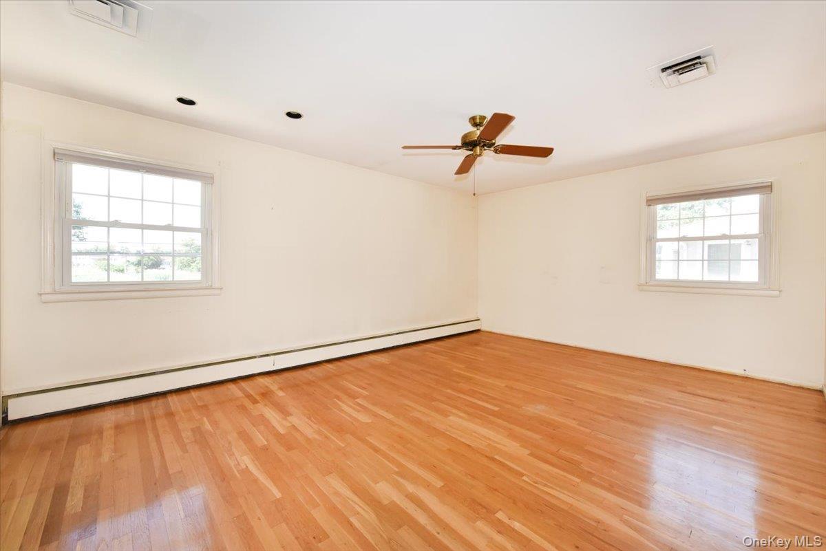 687 Golf Drive Property Photo 21