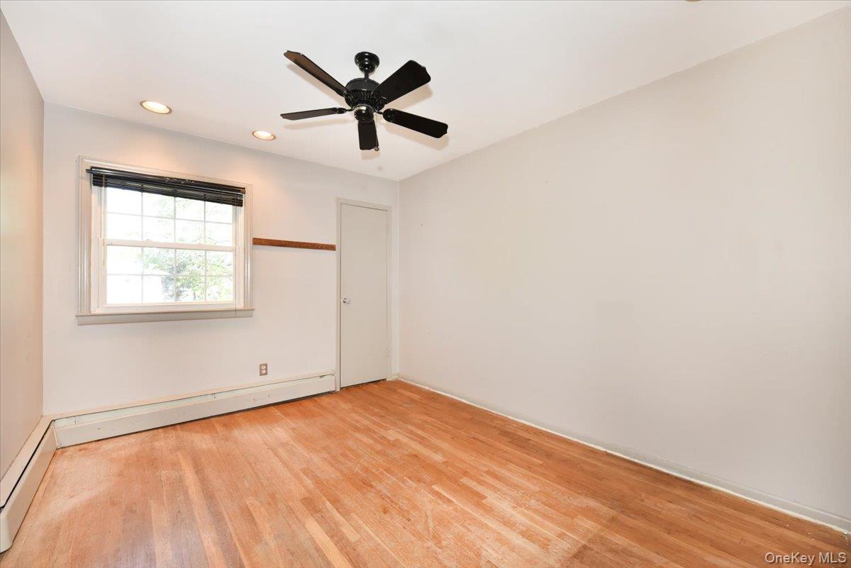687 Golf Drive Property Photo 24