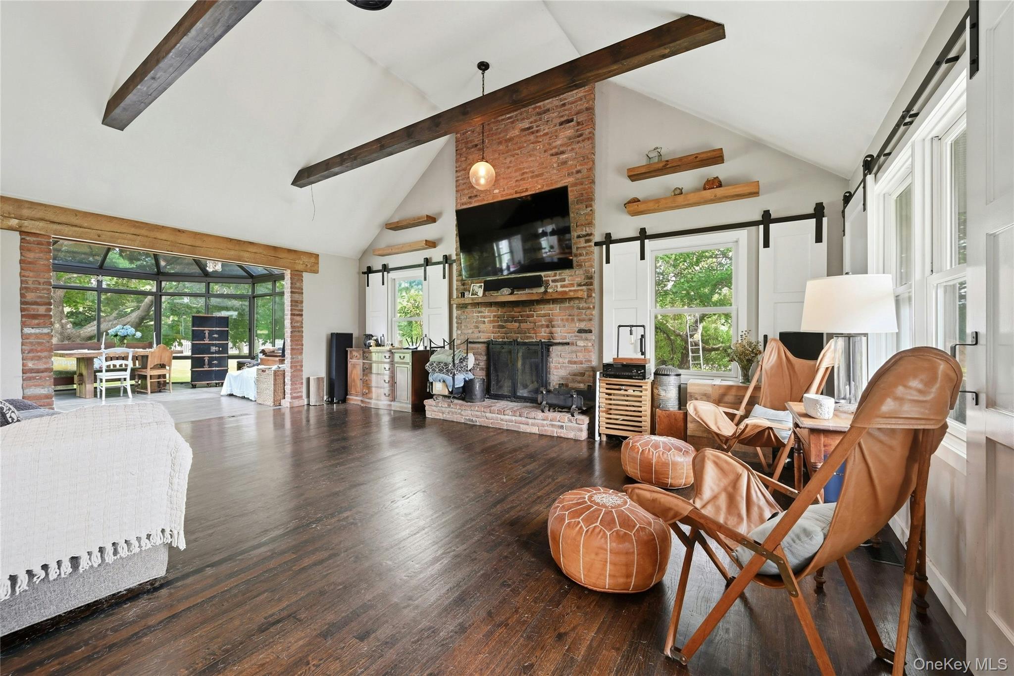 1850 Highland Road Property Photo 3