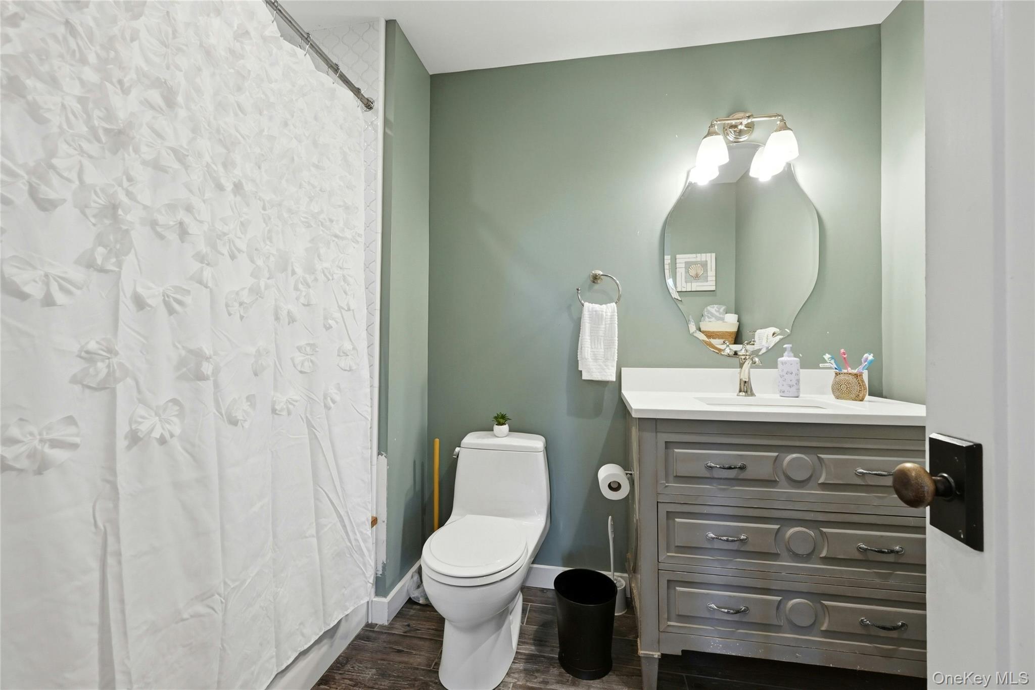 1850 Highland Road Property Photo 15