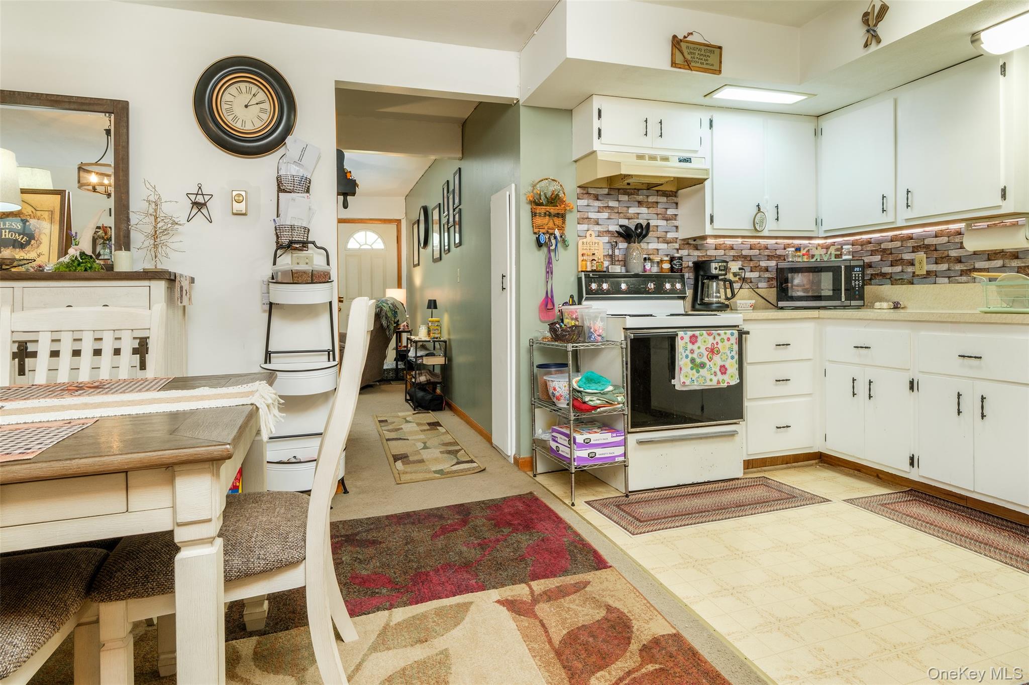 61 Fusco Drive Property Photo 13