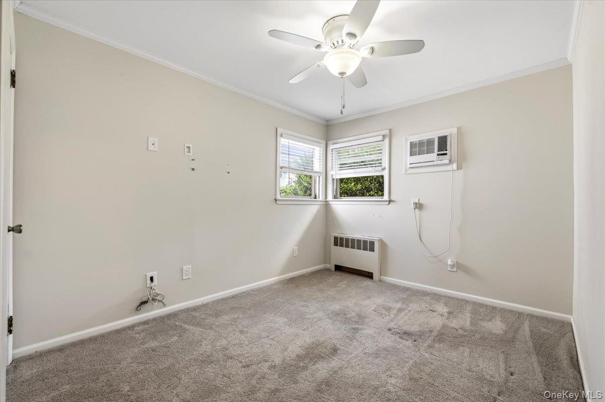 665 Dianne Street Property Photo 15