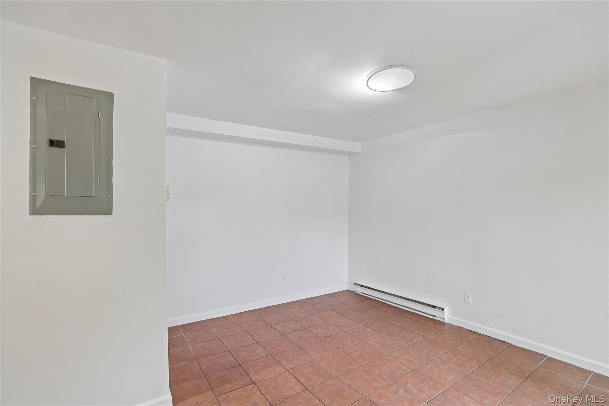 530 Hudson Avenue Property Photo 10