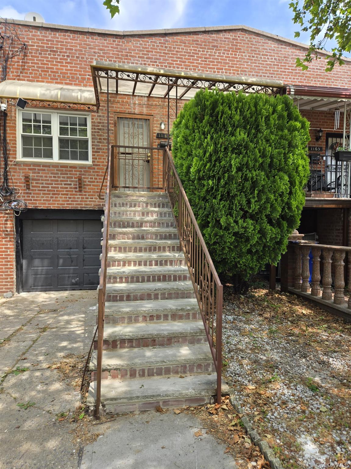 1161 E 101st Street Property Photo 1