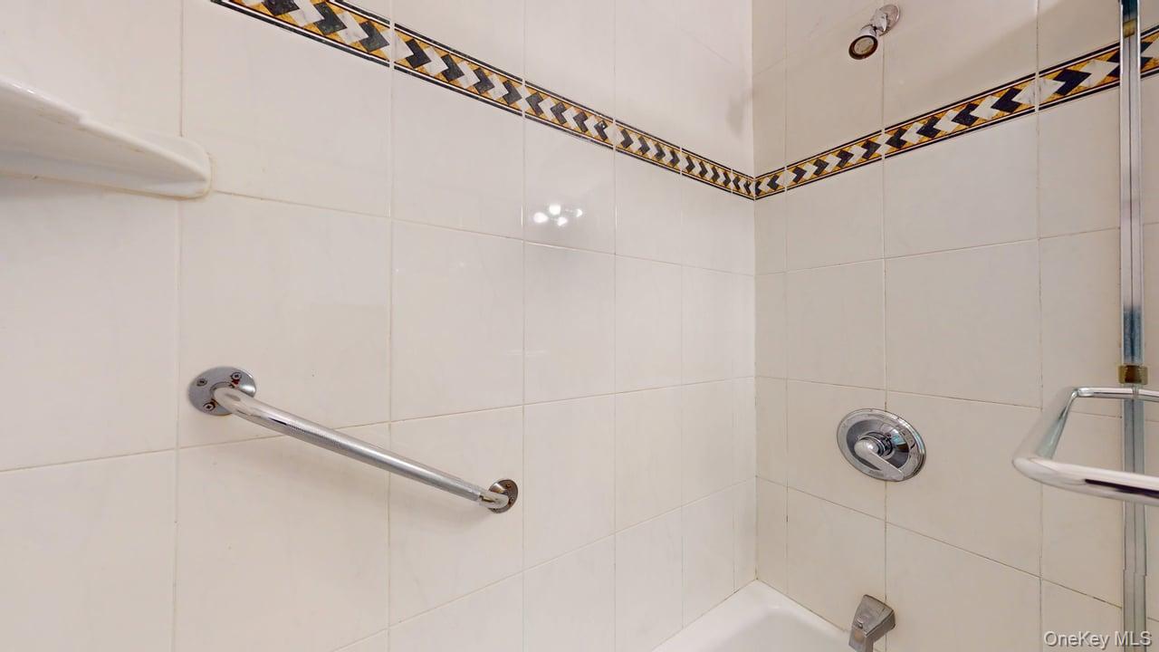 102-30 66th Road 10e Property Photo 29
